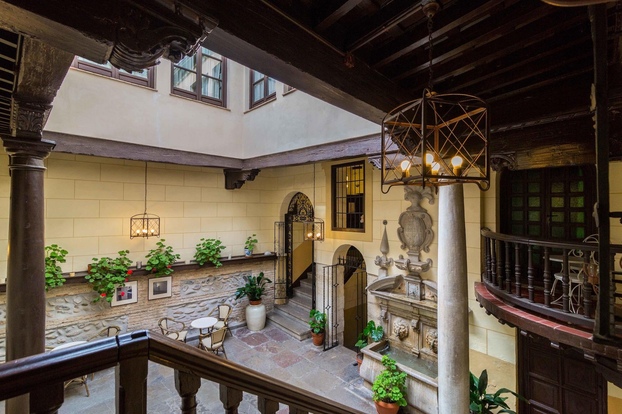 Hotel Palacio De Mariana Pineda 4*