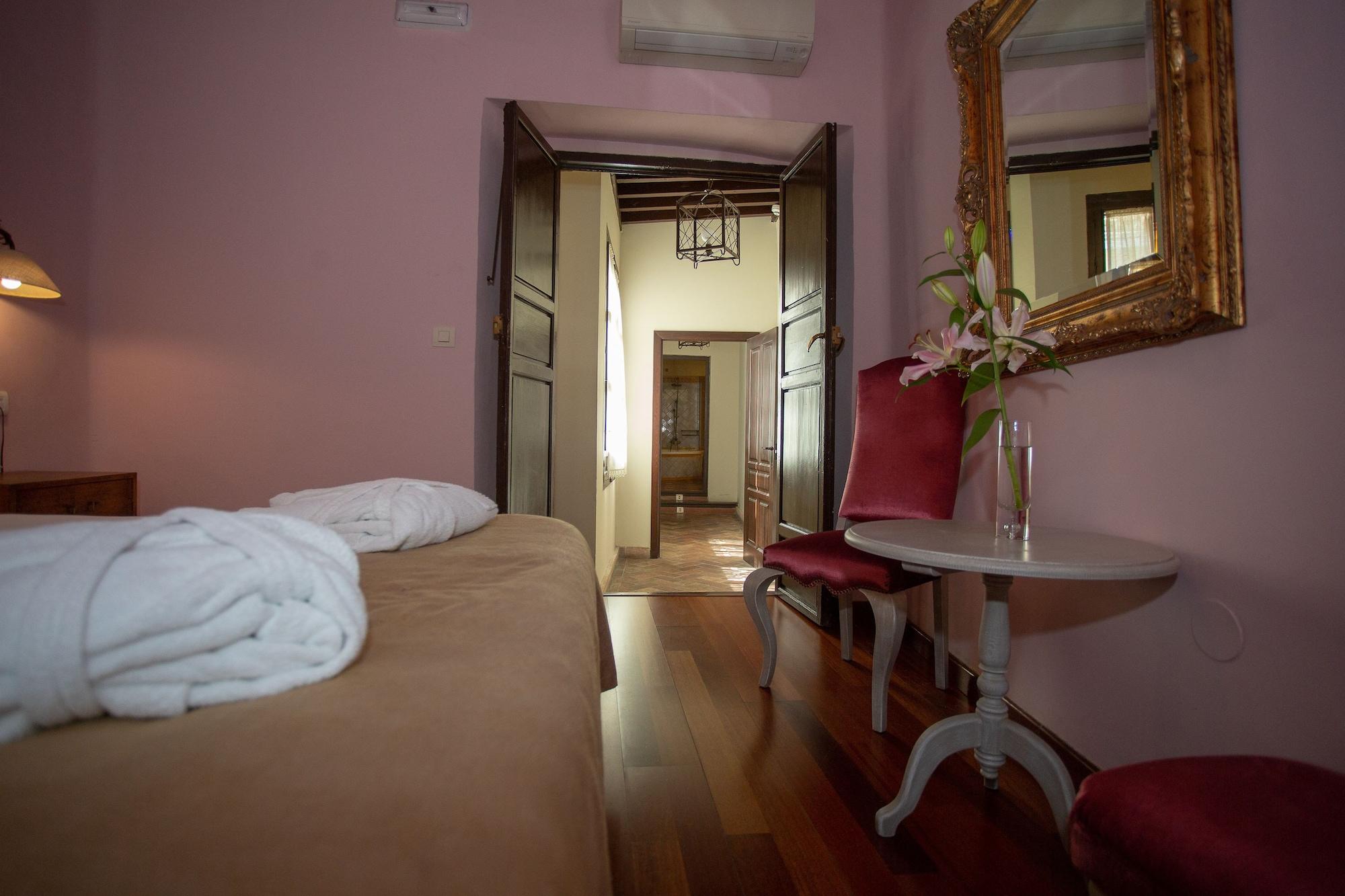 Hotel Palacio De Mariana Pineda 4*