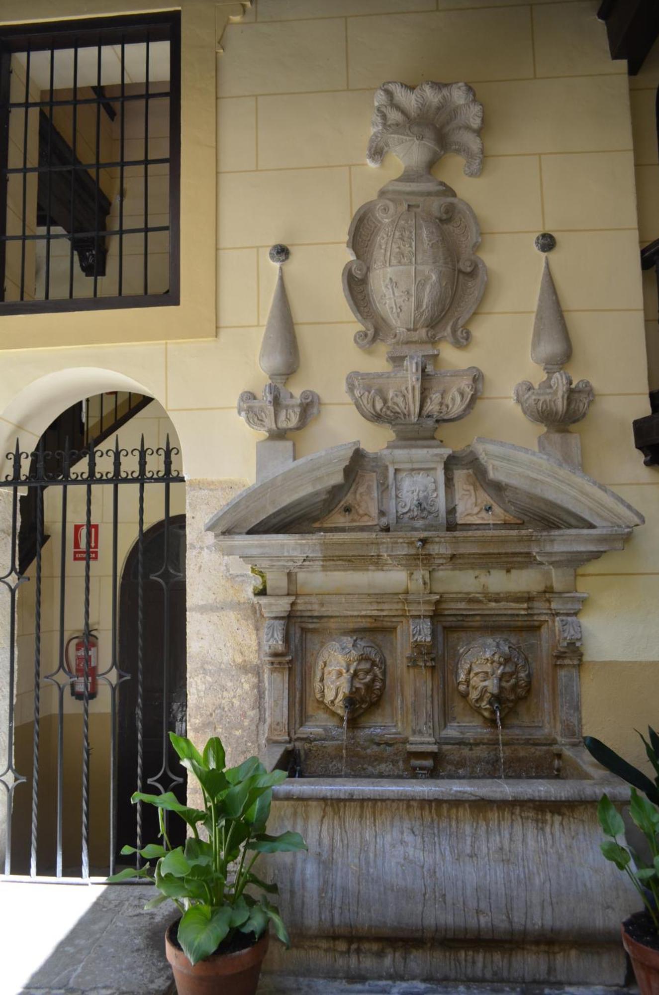 Palacio De Mariana Pineda Granada