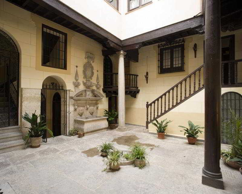 Palacio De Mariana Pineda 4* Granada